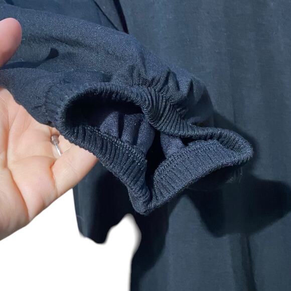 Isabel Maternity Nursing friendly black 3/4 sleeve wrap blouse NWT Large - Picture 6 of 10